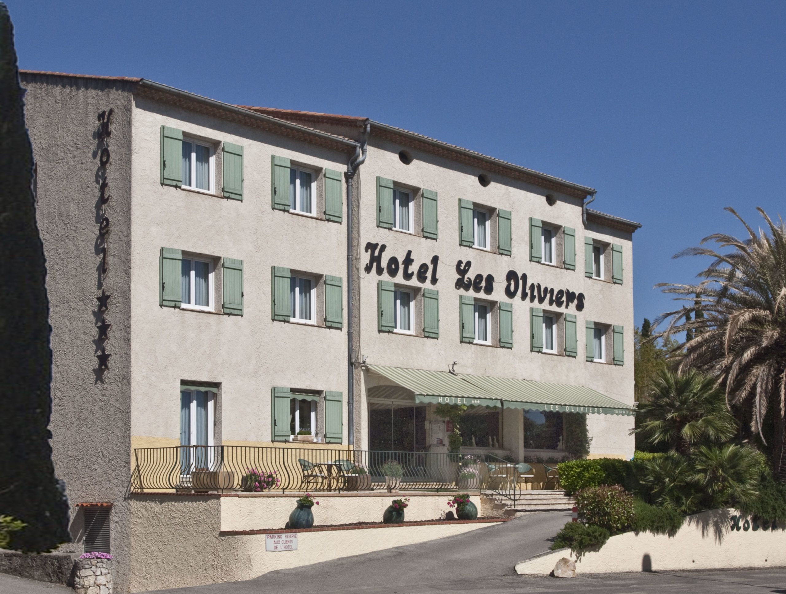 Hôtel Les Oliviers Fayence
